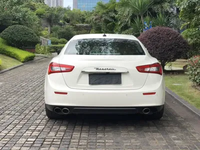 Maserati Ghibli 2016, 96000 км, за 24311.52 USD