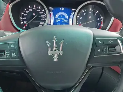 Maserati Ghibli 2016, 96000 км, за 24311.52 USD - фото 11