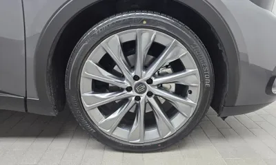 Toyota Crown 2023, 31020 км, за 36703 USD