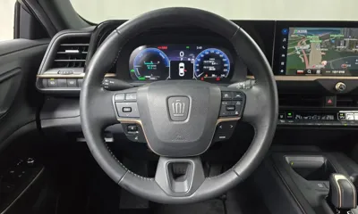 Toyota Crown 2023, 31020 км, за 36703 USD - фото 13