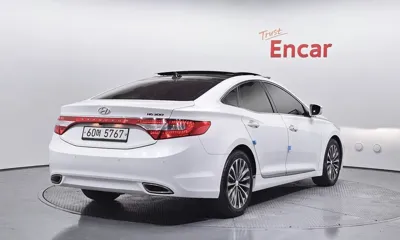 Hyundai Grandeur 2014, 138393 км, за 5616.12 USD