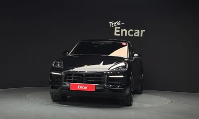 Porsche Cayenne 2023, 37717 км, за 71442.48 USD