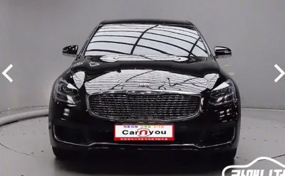 Kia K9 · 2021 год