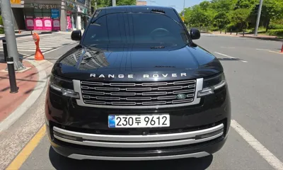 Land Rover Range Rover 2024, 35589 км, за 109396.32 USD
