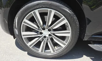 Land Rover Range Rover 2024, 35589 км, за 109396.32 USD