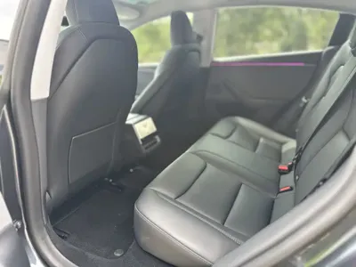 Tesla Model 3 2025, 40000 км, за 26470.79 USD