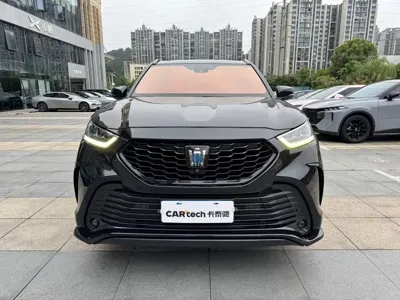 Toyota Crown Kluger 2021, 43000 км, за 29391.13 USD