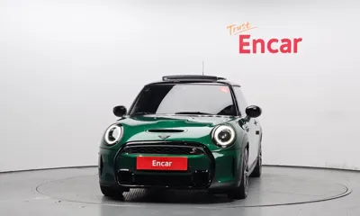 MINI Cooper 2023, 18304 км, за 18063.58 USD
