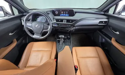 Lexus UX 2019, 65842 км, за 18708.15 USD - фото 7