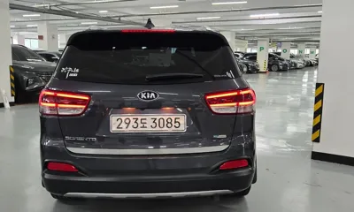Kia Sorento 2017, 80179 км, за 10726.12 USD