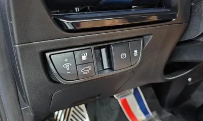 Kia EV6 2023, 46525 км, за 22896.15 USD - фото 20