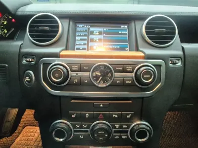 Land Rover Discovery 2015, 190362 км, за 10174.61 USD - фото 9