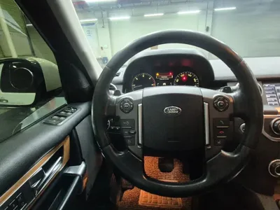 Land Rover Discovery 2015, 190362 км, за 10174.61 USD - фото 11