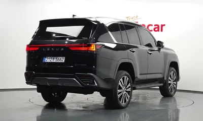 Lexus LX 2026, 5 км, за 157542.34 USD