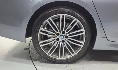 BMW 5-Series 2018, 162240 км, за 12353.64 USD