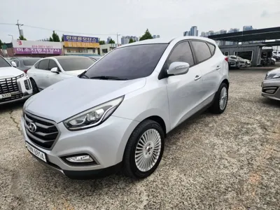 Hyundai Tucson 2014, 58014 км, за 5079.11 USD