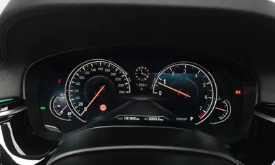 BMW 5-Series 2018, 101945 км, за 661019.77 USD - фото 8