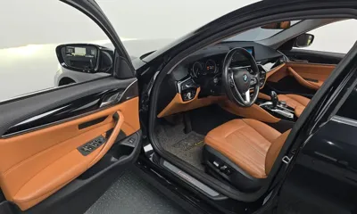 BMW 5-Series 2018, 101945 км, за 661019.77 USD - фото 10