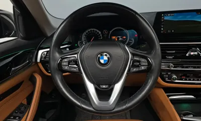 BMW 5-Series 2018, 101945 км, за 661019.77 USD - фото 13
