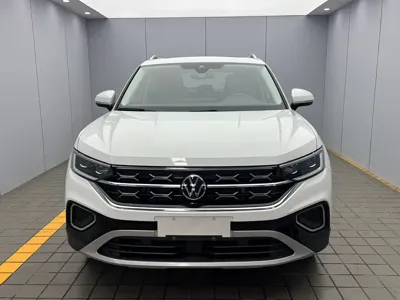 Volkswagen Tayron 2023, 55000 км, за 22071.91 USD