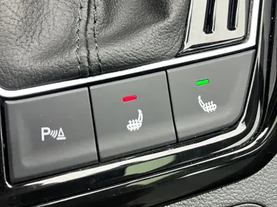 Volkswagen Tayron 2023, 55000 км, за 22071.91 USD