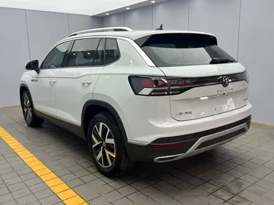 Volkswagen Tayron 2023, 55000 км, за 21979.63 USD - фото 6