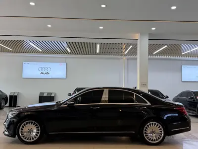 Mercedes-Benz S-Class 2015, 147000 км, за 27662.79 USD