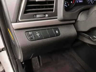 Hyundai Avante 2016, 187086 км, за 4206.31 USD - фото 12
