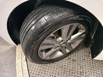 Hyundai Avante 2016, 187086 км, за 4206.31 USD - фото 20