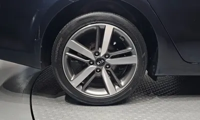 Kia K3 2016, 129540 км, за 5392.93 USD
