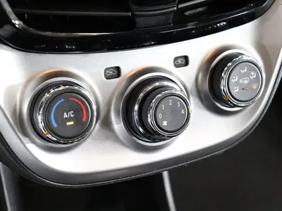 ChevroletGMDaewoo Spark 2018, 37630 км, за 5054.48 USD - фото 14