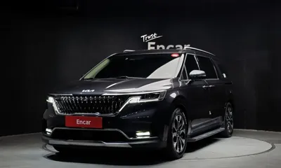 Kia Canival · 2023 год