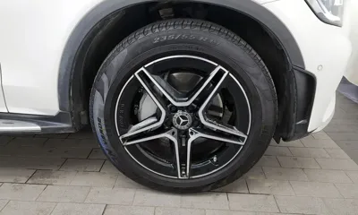 Mercedes-Benz GLC-Class 2023, 19809 км, за 37019.84 USD