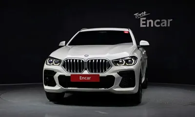 BMW X6 2022, 49205 км, за 44279.46 USD
