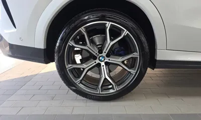 BMW X6 2022, 49205 км, за 44279.46 USD