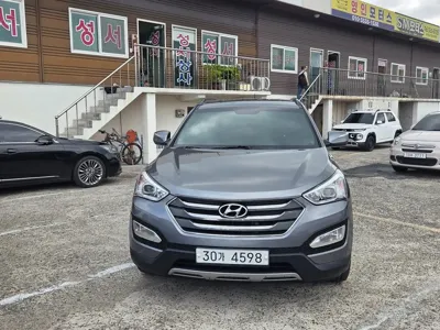 Hyundai Santafe 2013, 265000 км, за 2801.3 USD