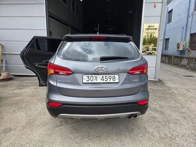 Hyundai Santafe 2013, 265000 км, за 2801.3 USD