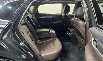 Hyundai Grandeur 2020, 140161 км, за 14212.07 USD - фото 12