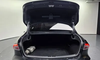 Hyundai Grandeur 2020, 140161 км, за 14212.07 USD - фото 20
