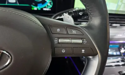 Hyundai Grandeur 2020, 140161 км, за 14212.07 USD - фото 32