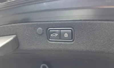 Hyundai Grandeur 2020, 140161 км, за 14212.07 USD - фото 38