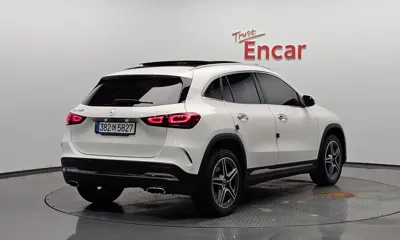 Mercedes-Benz GLA-Class 2022, 56191 км, за 20511.81 USD