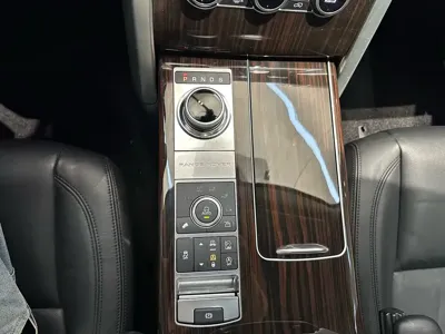 Land Rover Range Rover 2018, 130000 км, за 73276.98 USD - фото 17