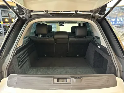 Land Rover Range Rover 2018, 130000 км, за 73276.98 USD - фото 24