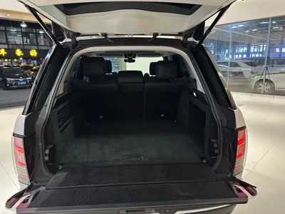 Land Rover Range Rover 2018, 130000 км, за 73276.98 USD - фото 25