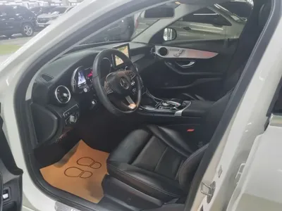 Mercedes-Benz C-Class 2018, 25000 км, за 14310.1 USD - фото 7