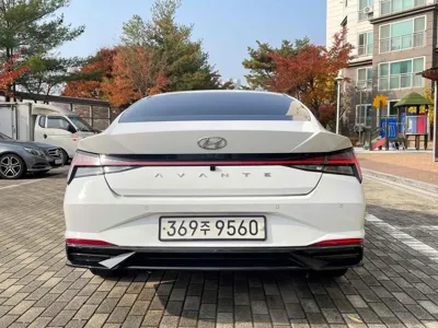 Hyundai Avante 2021, 107000 км, за 8782.21 USD