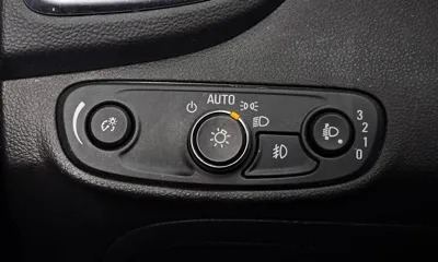 ChevroletGMDaewoo Trax 2018, 134633 км, за 5165.56 USD - фото 18