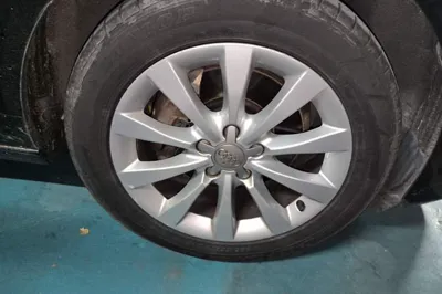 Audi A6L 2014, 67600 км, за 13147 USD