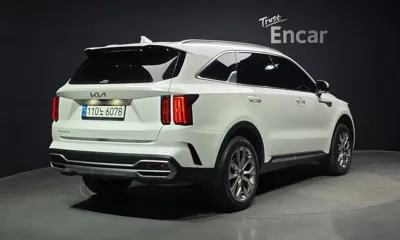 Kia Sorento 2023, 33491 км, за 23077.41 USD - фото 2